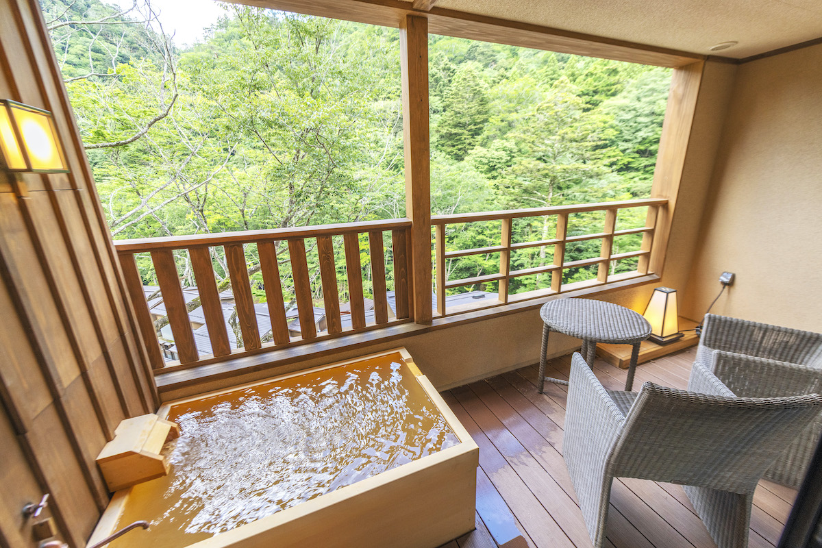 那須塩原に「塩の湯温泉 蓮月」がオープン！全室天然温泉客室風呂付きで絶景と名湯を堪能