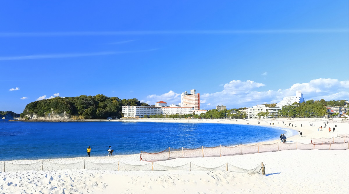 きれいな海で夏を思いっきり楽しもう！関西のおすすめ海水浴場・ビーチ20選