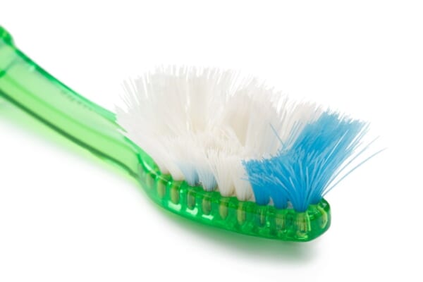 古い歯ブラシ、そのまま掃除に使ってない？「もっと便利な掃除道具にする」裏ワザ