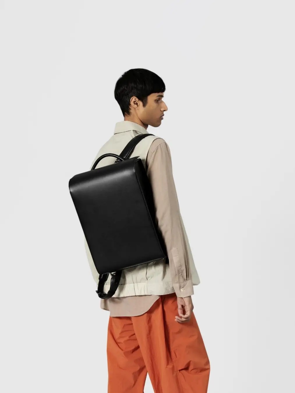 土屋鞄、大人ランドセルの新型「OTONA RANDSEL FT 001」を発売