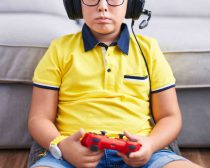 オンラインゲームで友達に罵倒されていた息子。相手の親に指摘すると…