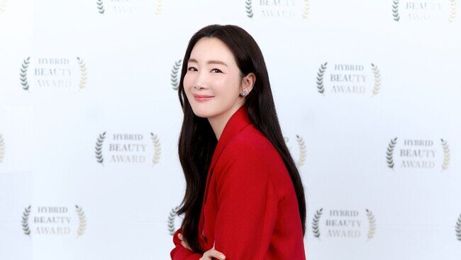 韓国有名女優チェジウ、最新のビタミンC美容の秘訣と、愛用スキンケアを公開。