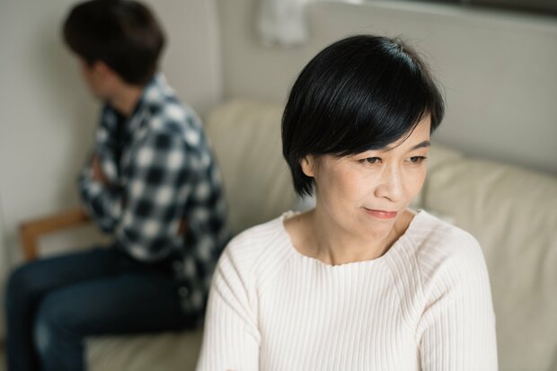 40代で性欲が減退、夫に求められるのが苦痛…なぜ？産婦人科医が解説