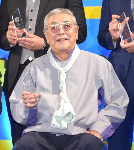 中尾彬、81歳で“美容賞”を初受賞「思ってもみなかった。うれしいですね」