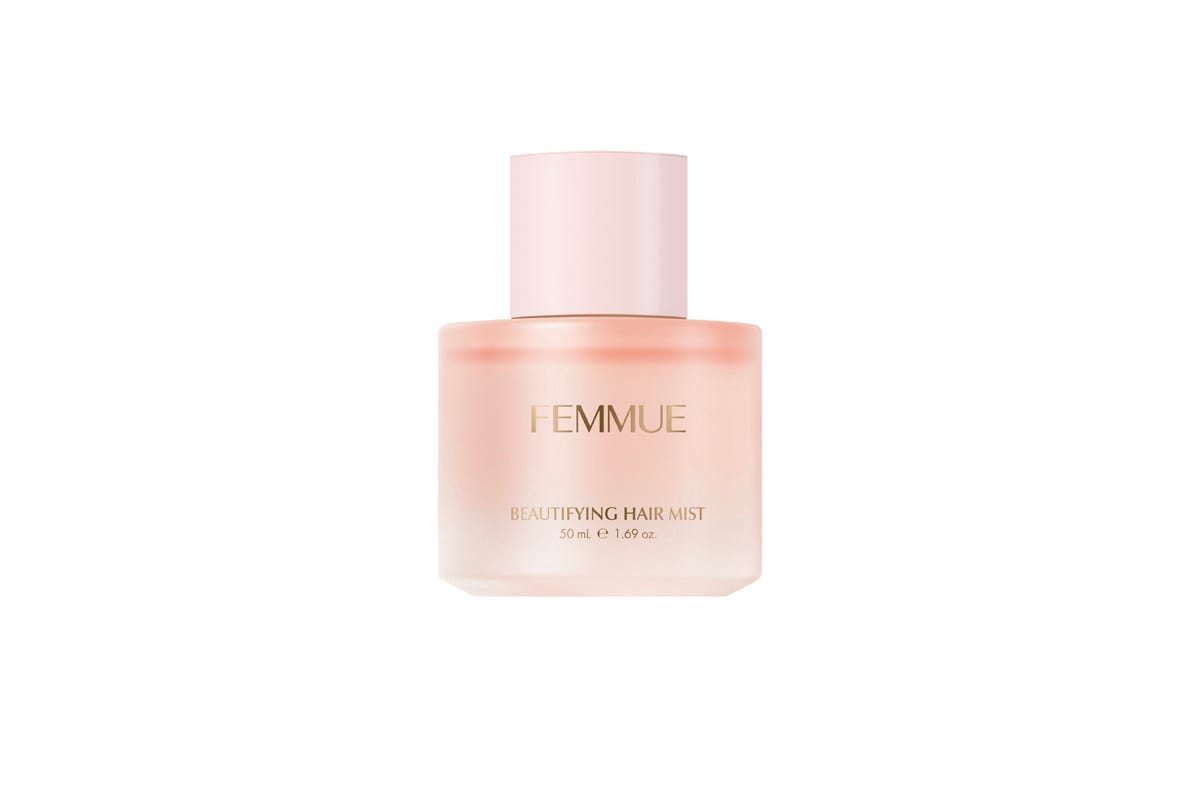 FEMMUE〈ファミュ〉、カメリアの恵みでダメージ補修するヘアミスト発売