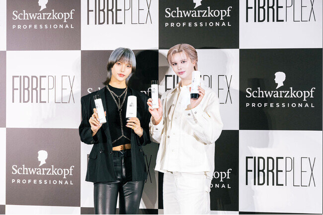 美容男子 Matt & Zutti がブリーチヘアへのこだわりと楽しみ方を披露！ FIBREPLEX 新シャンプー・トリートメント発表会に登場