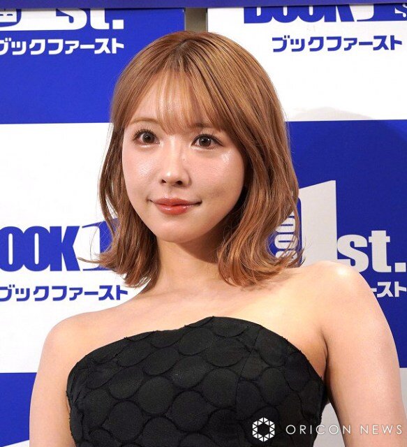 三上悠亜「隠しごとは全然ない」 初の美容本の見どころは「お尻のライン」