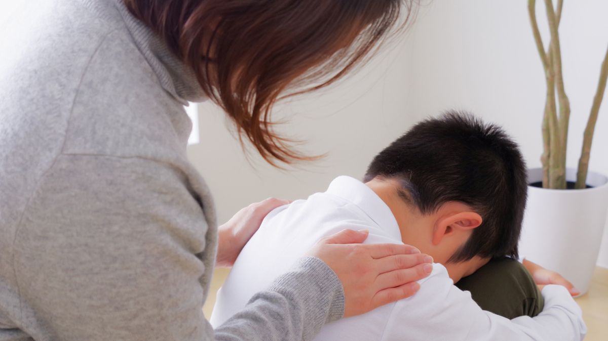 「自己啓発の祖」アドラーが、子育てについて残した言葉。自分に自信のない子どもに対して、取るべき行動とは？【2025編集部セレクション】
