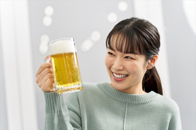 もう飲まない！…は嘘？ 介抱できるとモテない？ “酔っ払い”にまつわる持論に若手芸人「切なすぎ」