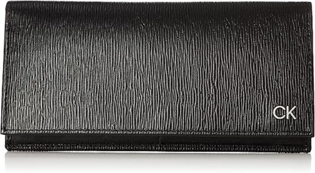 【カルバンクライン】使いやすさと高級感を両立！スマートなデザインの長財布がAmazonで販売中！