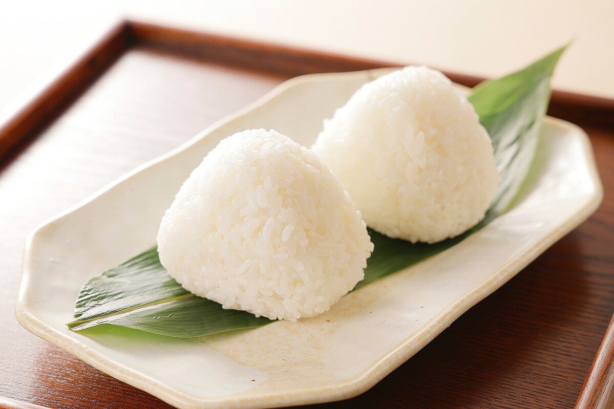 今すぐマネしたい！家にある調味料で「おにぎり」格上げ術