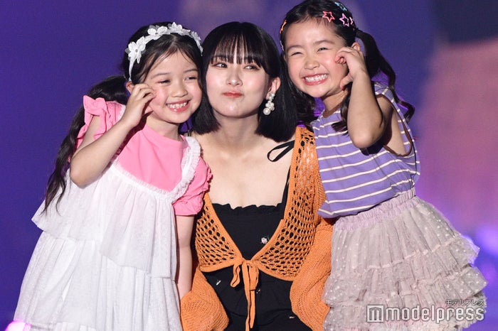 田中美久、地元凱旋ランウェイ キャミ衣装で美デコルテ輝く【TGC熊本2025】