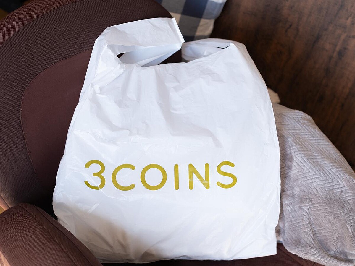 くたくたバッグ → 卒業！【3COINS】週5で使いたい♡「ショルダーバッグ」