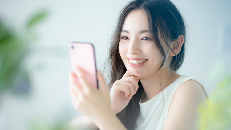 デートの前日はこれを送って!彼が思わずキュン♡ とするメッセージ3選