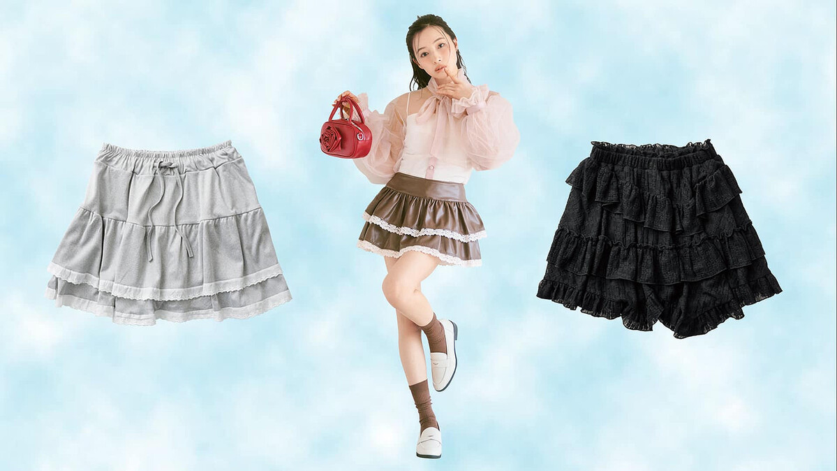 大人っぽい雰囲気を演出♡ 甘さが引き立つ「レースフリル×ぺたんこローファー」コーデ