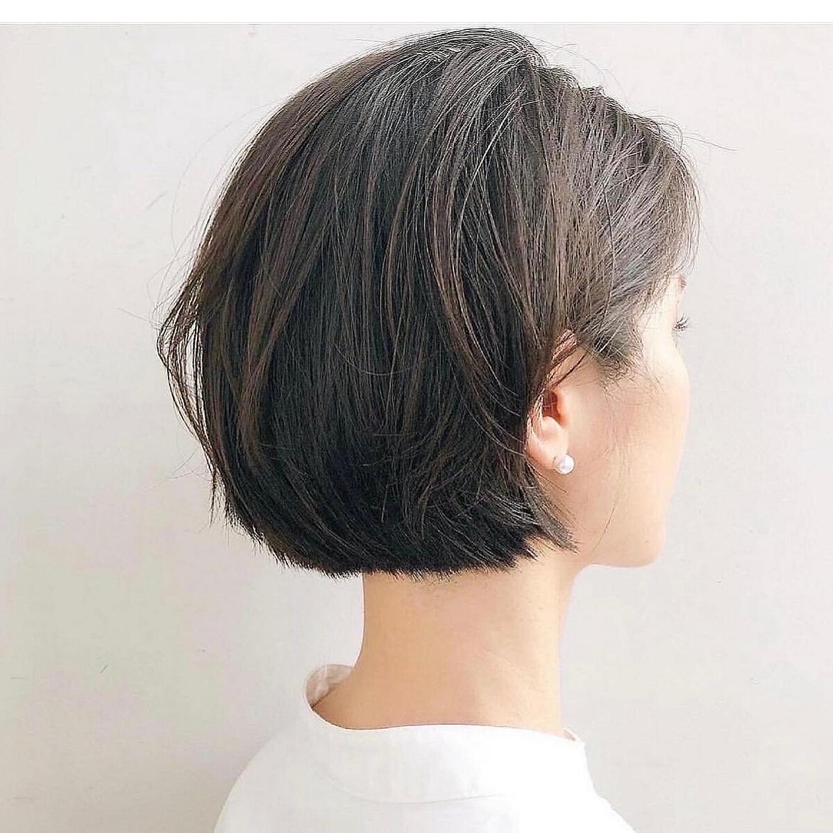暑くなる前に髪切りたいーッ!→【40・50代】大人かわいい「短めボブ」がオススメ♡