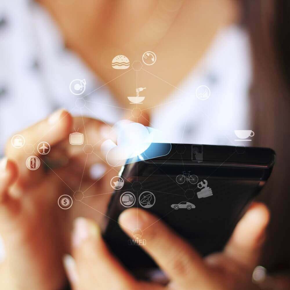 女の子にいい加減だと思われない「短い」LINEの返信9パターン