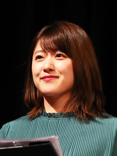 元日テレ尾崎里紗、先輩アナと「お肉」堪能女子旅「みうらさんの隣こそがパワースポット」
