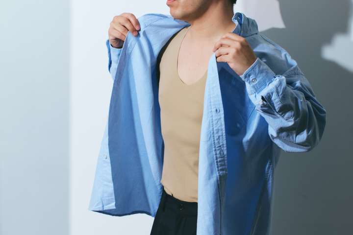 「着ると暑い」は誤解でした…。実は着たほうが得する“涼しい&快適”なインナー5選