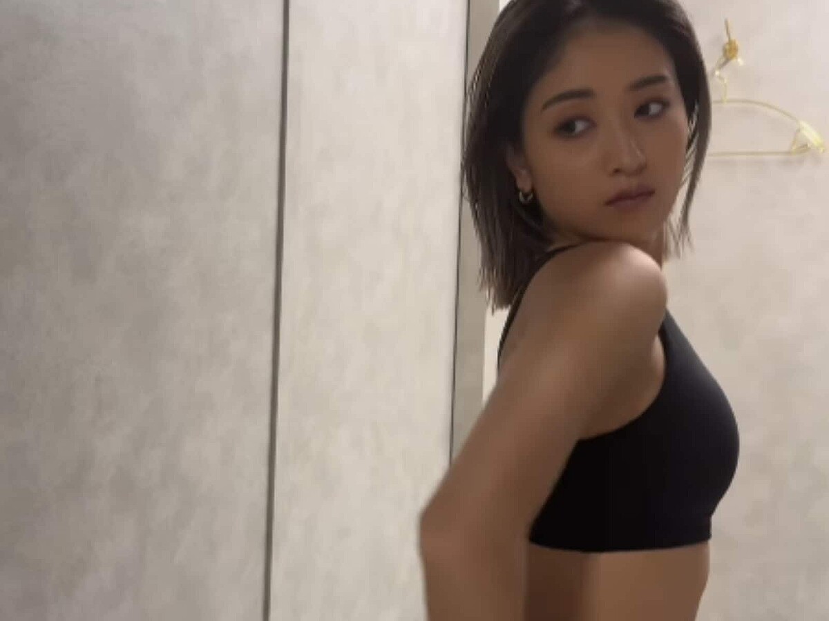 「アスリート?」みちょぱ、鍛えられたバキバキ美ボディ披露! 「懸垂すごい」「めっちゃカッコよすぎ」