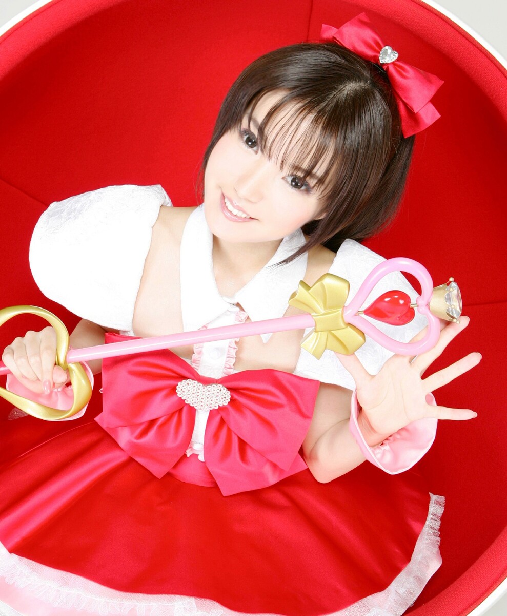 ≪引きこもり10年≫夢破れ、絶望の30代は酒浸りの日々だった女性「遅咲きのコスプレイヤー」として40代で花開くまで