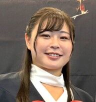 モデル転身で「別人」引退したアスリート 最新姿に衝撃「めちゃ可愛い」「パーフェクト」「ほれる」