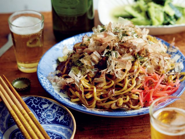 【あの！菱田屋直伝】無敵のおいしさの『極上ソース焼きそば』の作り方／味つけ黄金比