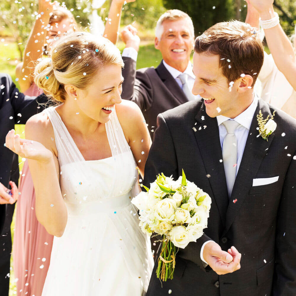 祝福する気ないの?結婚が決まった女友達に誤解される発言9パターン