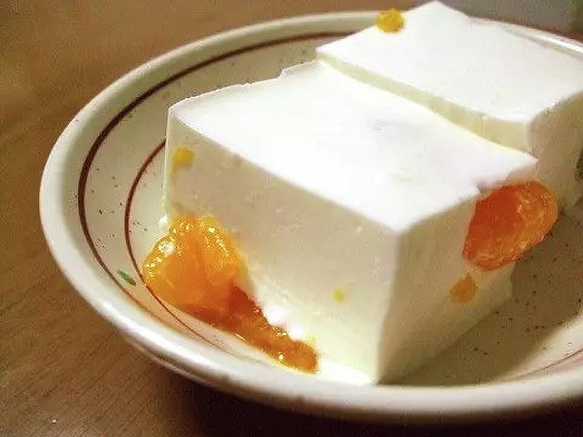 混ぜて冷やすだけ!ぷるぷる「ヨーグルトゼリー」がおやつにぴったり
