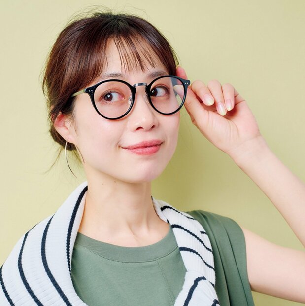 ユニクロ「1990円のサングラス」が目の日やけ対策に最適。顔なじみがよく、おしゃれ