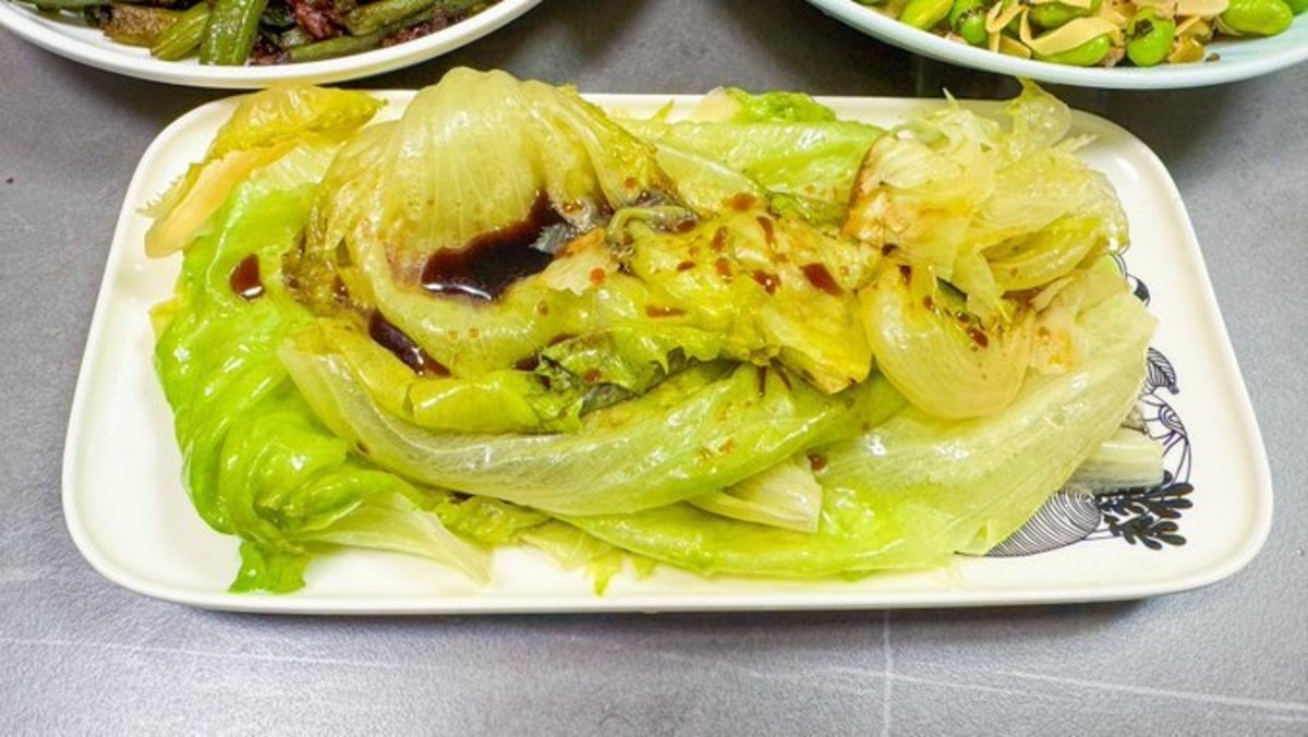 1玉が秒で消える!レタスの食欲全開レシピに3.4万いいね「マジでめちゃ旨い」「試したい」【ママリ】