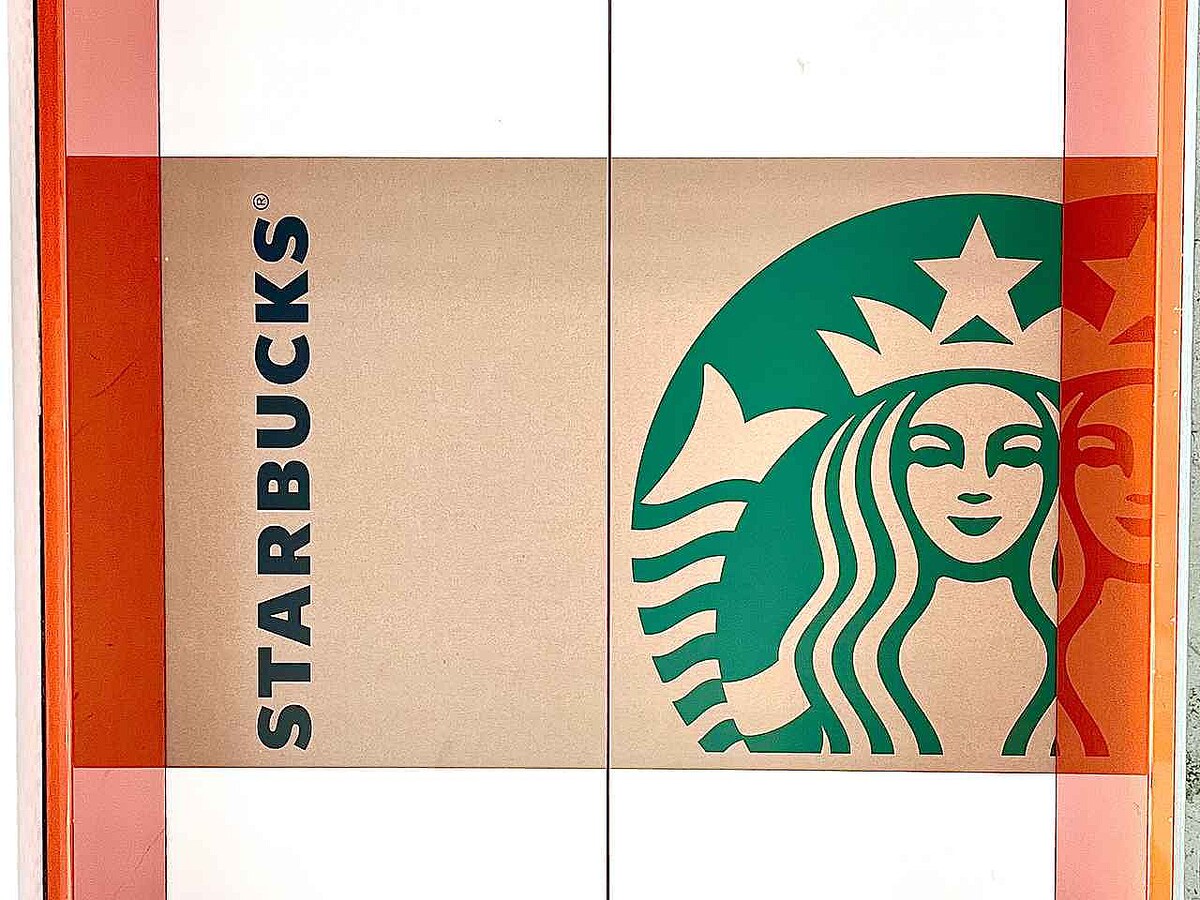 見せびらかしていいですか!?【スタバ】両方欲しくなる可愛さ♡「リユーザブルカップ」