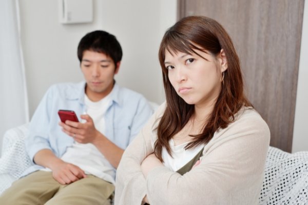 出産時にわかった夫の本性 送迎車に1時間待たされ激怒する妻に「あの運転手は悪そうな人に見えなかった」