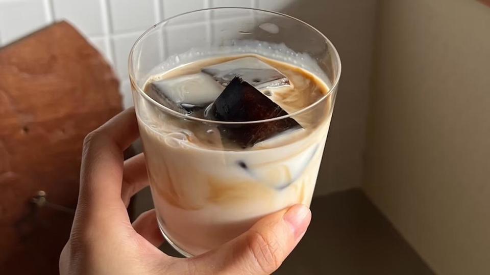 無印良品の「製氷器」で作ったカフェオレが美味しすぎる!