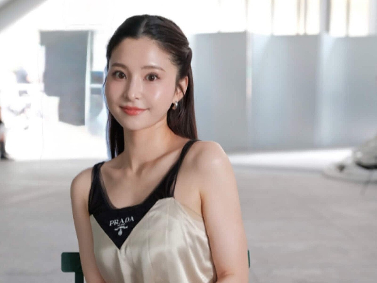 「女優さんより、可愛く美しい」堂安律の美人妻、美貌を披露「お肌に無駄なものが一切ない すごすぎ」