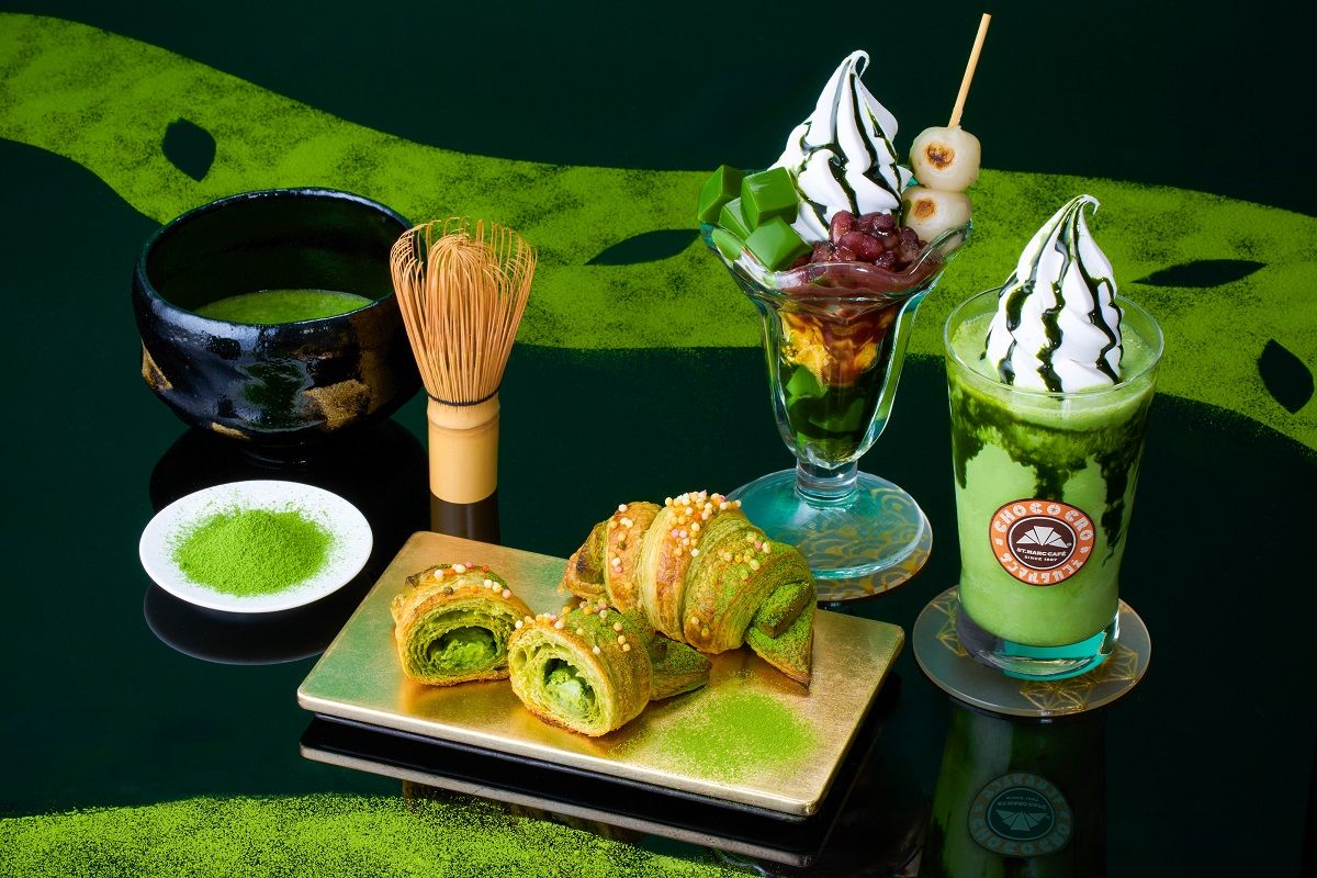 今年はスムージー・パフェも新登場!祇園辻利×サンマルクカフェの宇治抹茶づくしコラボが6/20よりスタート。パフェから飛び出ているのは…