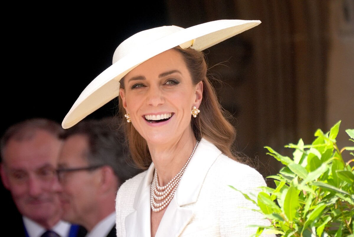 キャサリン皇太子妃、ガーター騎士団の行進を見学 ウィリアム皇太子の晴れ姿を見守る