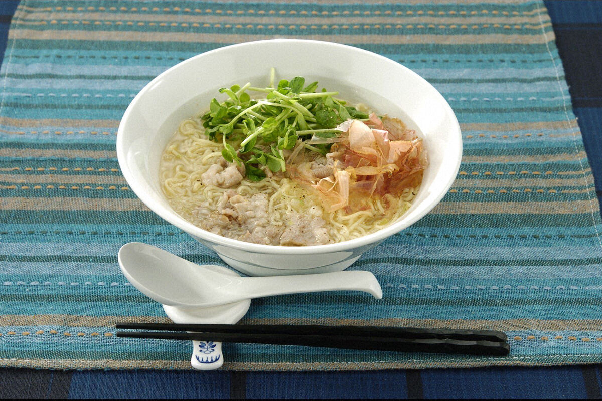 DAIGO、簡単に作れる“クリア豚骨”「豚塩ラーメン」に感動 「妻が出ているドラマを観て…」とプライベート話も