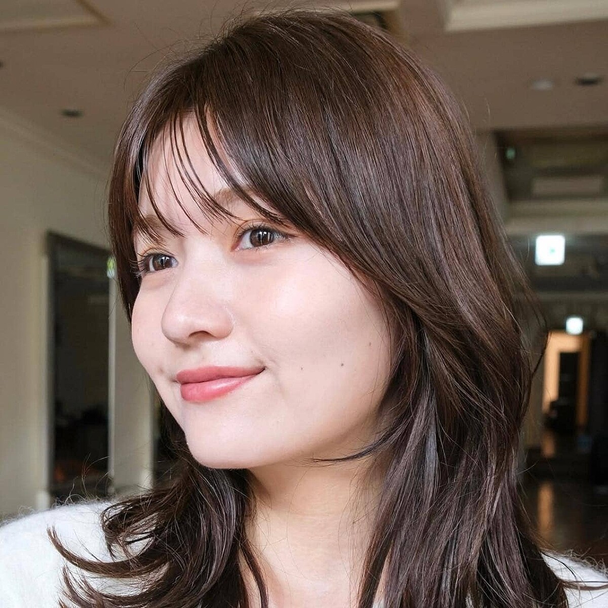 『なんかアカ抜けた?』って聞かれちゃう。大人世代が選ぶべき【おしゃれ感UPヘアカラー】