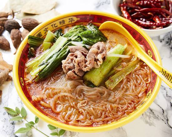 人気チェーンからまだ知られていない個人店まで! 激辛料理専門家がおすすめする「麻辣湯」10選
