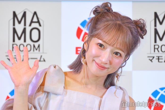 辻希美、夕食準備の様子公開 ポキ・ハンバーグ・肉詰め…“自宅で栽培”の野菜も使用