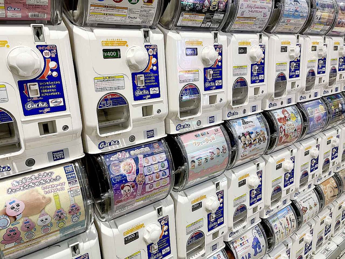 こんなガチャまであるのーーーッ?!(驚)【サンリオ】お気に入りを詰めて♡「最新キーホルダー」