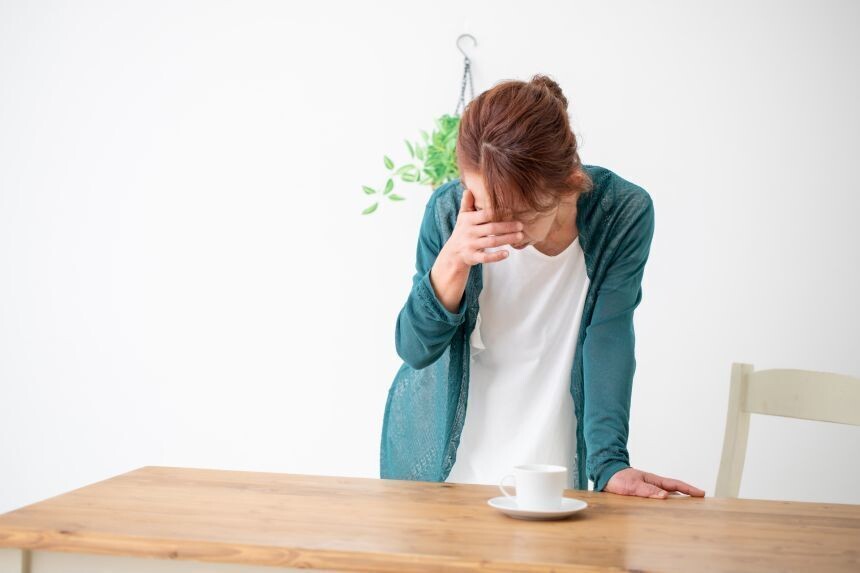 めまいが起きたらどうする?今すぐ試せるセルフケアと注意点