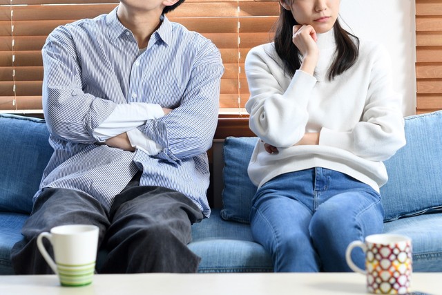 結婚相手に希望する年収は…女性の4割以上が「400万円以上」を希望 男女の違い浮き彫りに