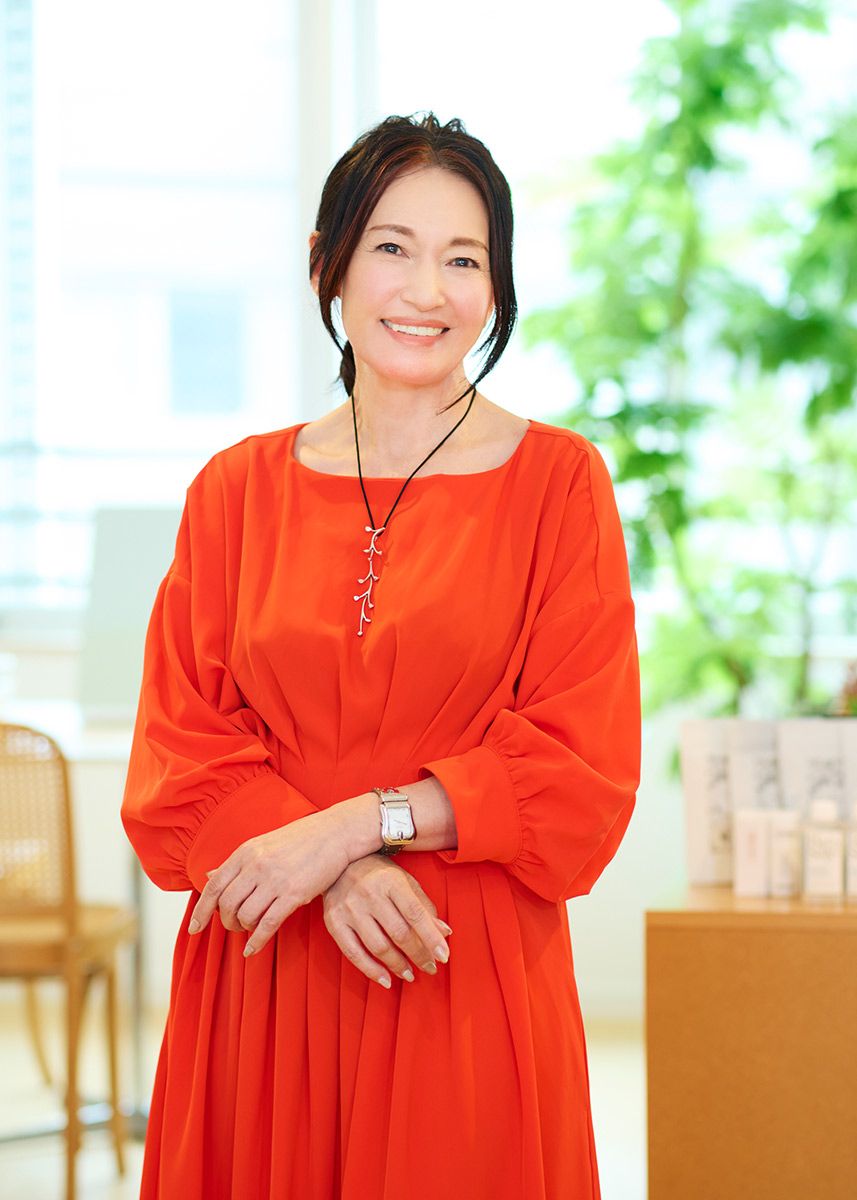 岡田美里「父との関係が壊れた母が、子ども3人を置いて家を出たのは、私が中3の時。自分勝手で謝罪もない、母の介護はしたくないと思っていたのに、突然同居が決まり」