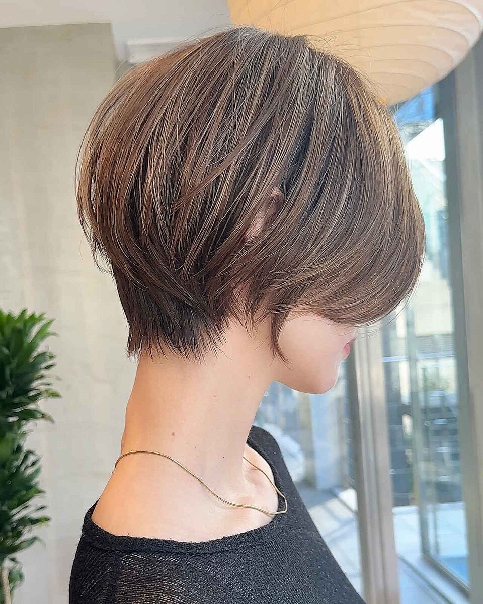 短いのに女っぽい♡【40・50代】が似合う「くびれショートボブ」って?