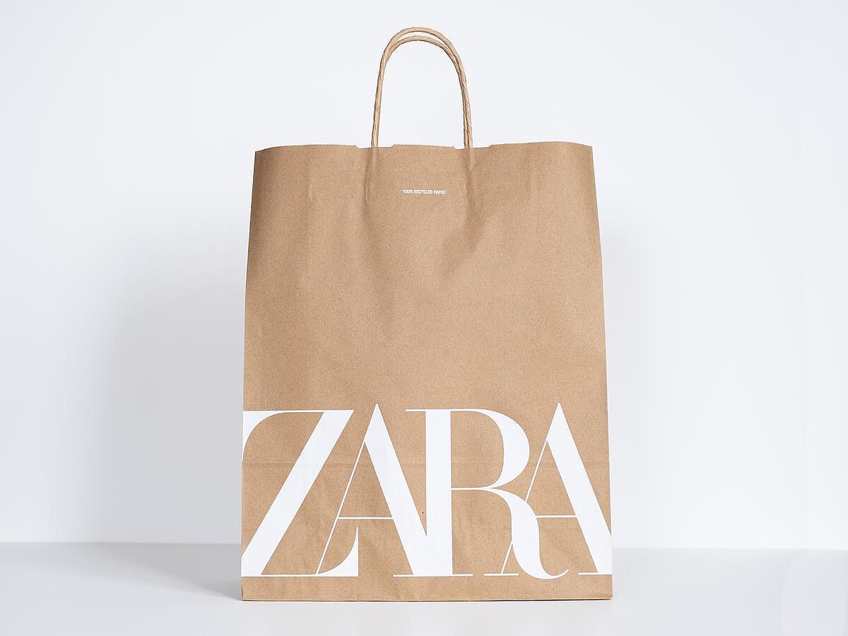 【ZARAのグレー】がおしゃれ! 大人のサマ見え♡「洗練スカート」