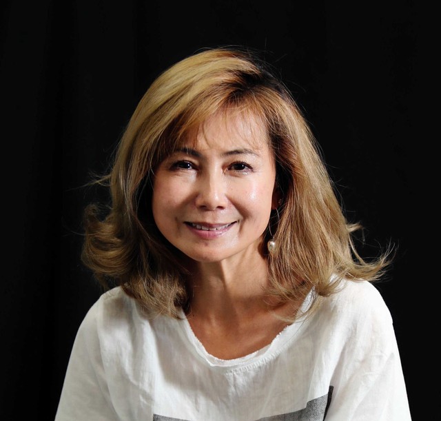 「翼の折れないエンジェル」中村あゆみ59歳、変わらない美貌にファン驚き 「想像以上にナイスバディ」「とても還暦とは思えない!」