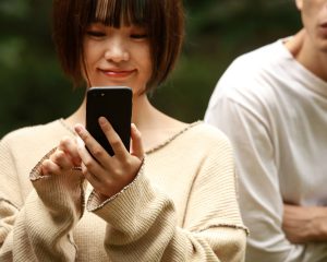 「彼女を信じて4年をムダにした男性も…」結婚する気のない女性の“危険サイン3選”