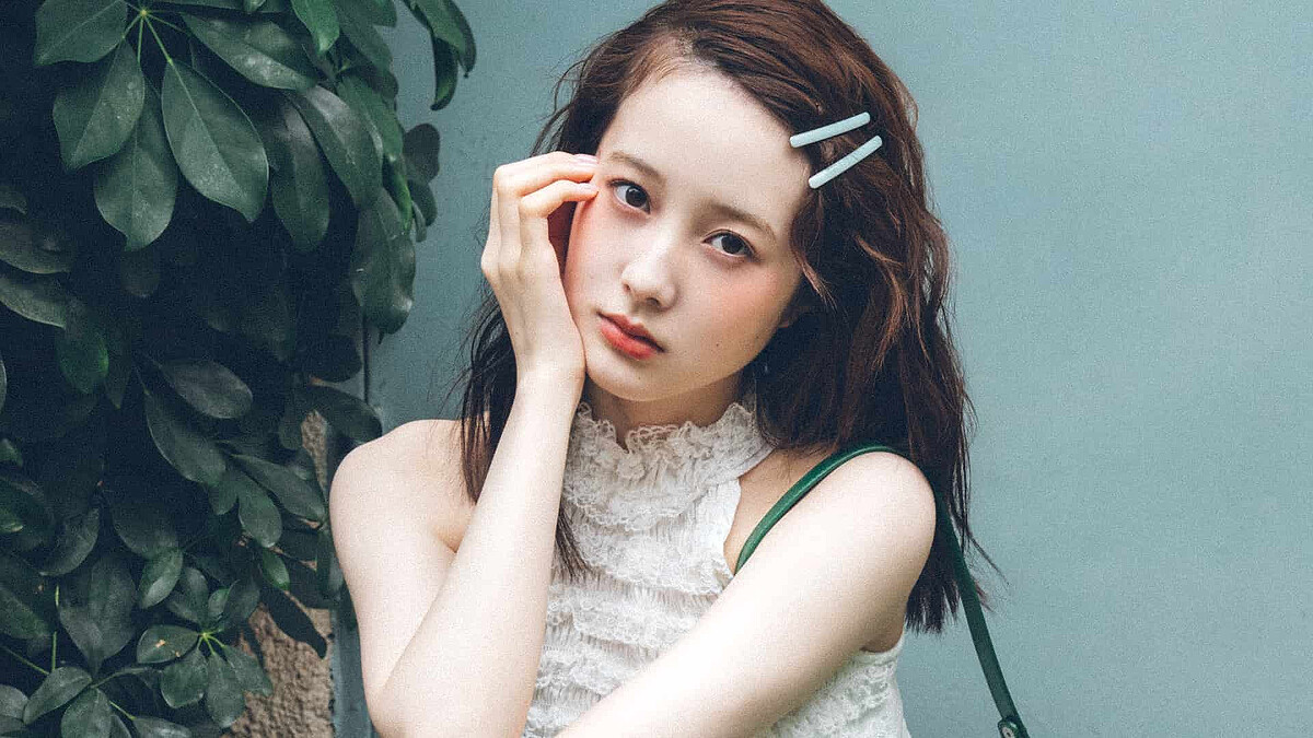 どんな場所でも輝く元気イロ♡【本田紗来】が着こなす「トロピカルカラー」コーデ